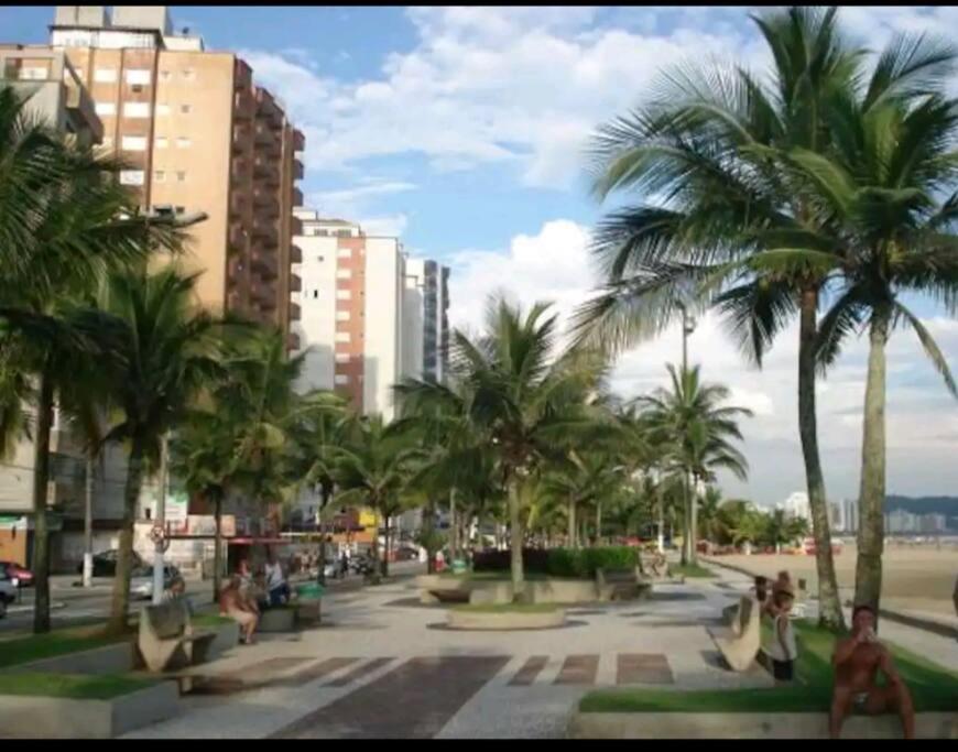 Apartamento 2 Dormitorios E Sacada Gourmet Frente Ao Mar Praia Grande  Ngoại thất bức ảnh